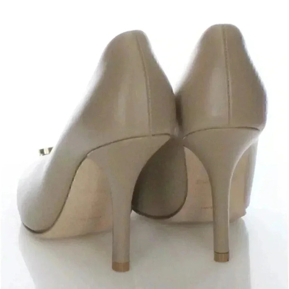 Burberry Leather Ezra TB Monogram Pointed Toe Pumps size 35 - Picture 3 of 10